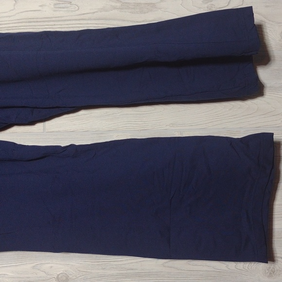 ✴️3 for $15: Athletic Pants W/ Zip Pockets - Picture 4 of 15